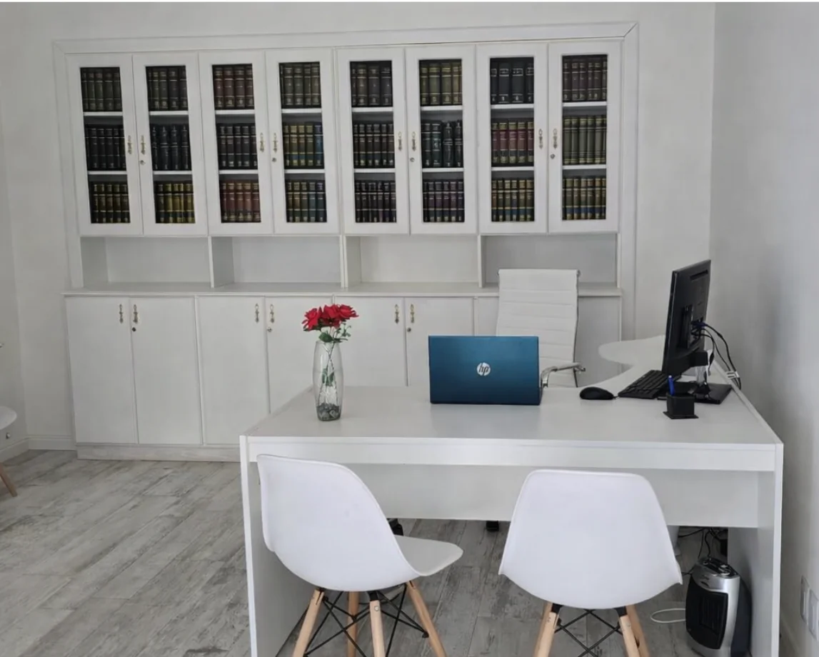 Oficinas de la Dra. Mercedes N. Díaz en Belgrano 337, La Cumbre, Córdoba